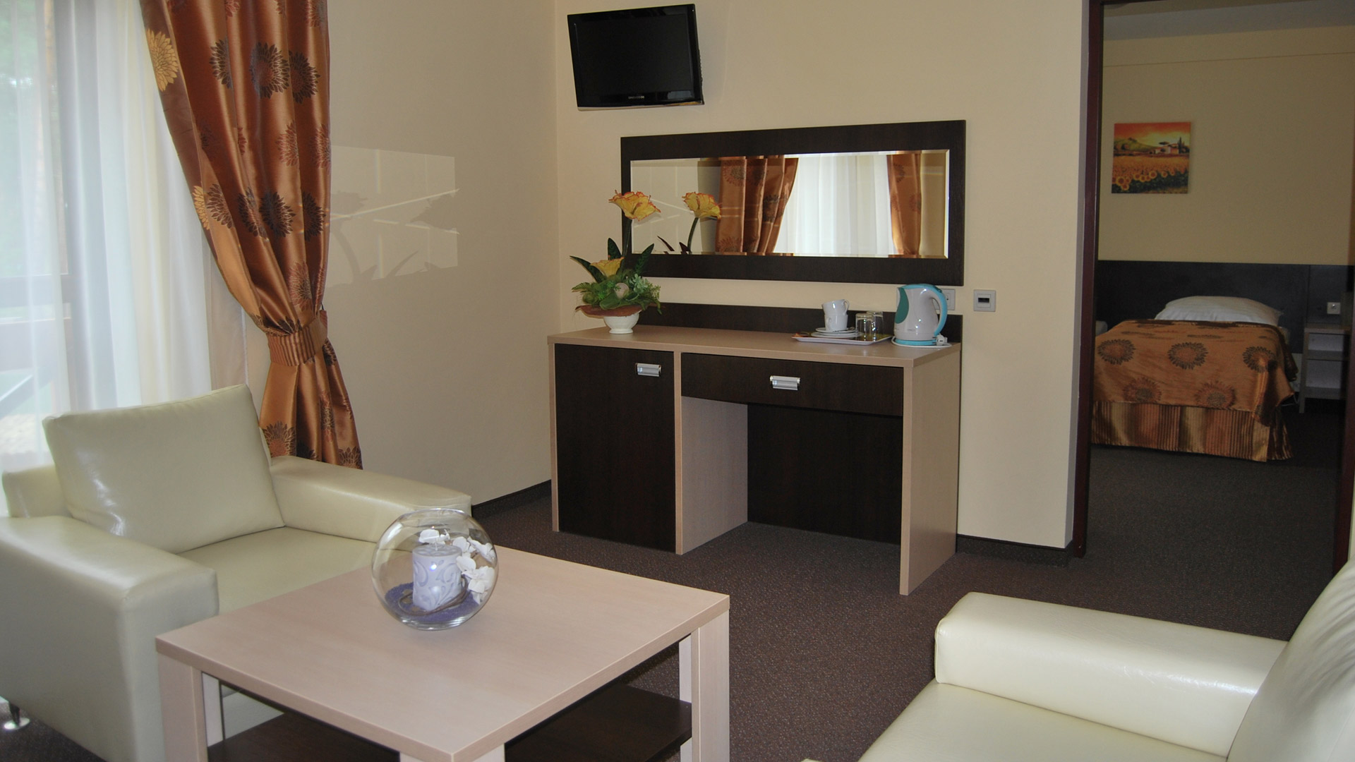 Sielpia hotel izby apartmány rezort reštaurácia v Kielce Poľsko