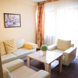 Sielpia hotel izby apartmány rezort reštaurácia v Kielce Poľsko